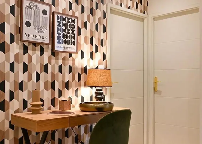 Luxueuse Renovee Avec Parking Et Climatisation A - Fr-1-510-226 بيت للعطل ماركب-ان-باروئيل